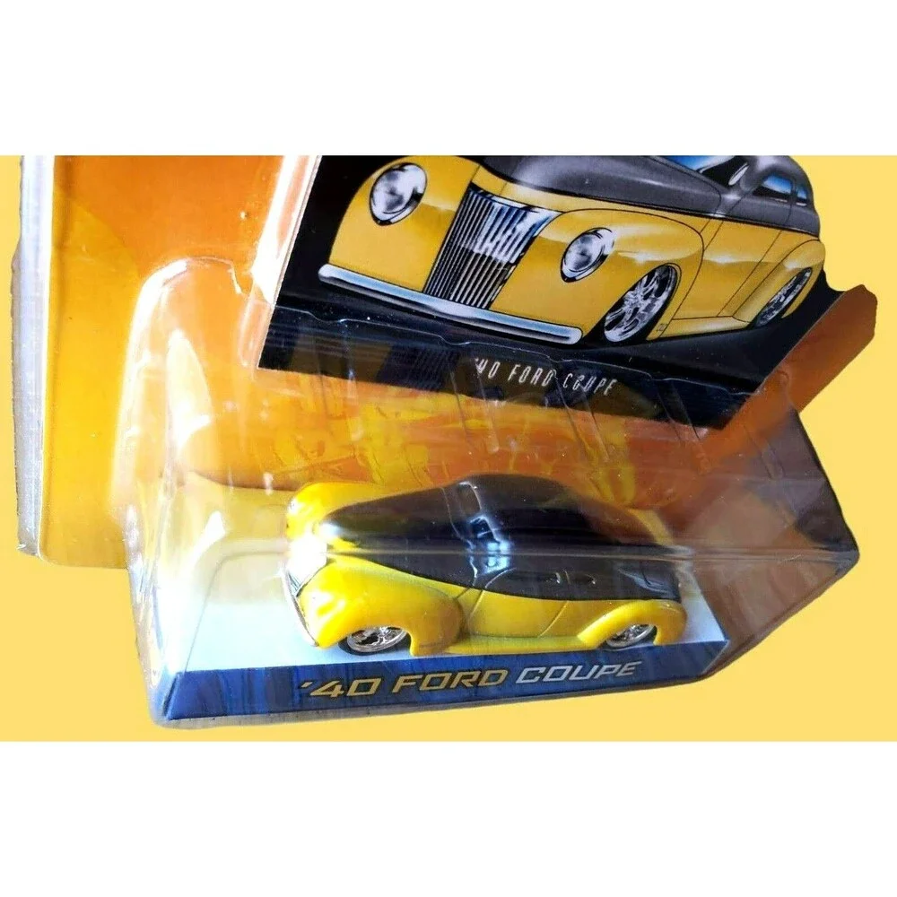 2004 JADA TOYS '40 FORD COUPE DUB CITY Series Yellow & Gray Collector #080 1:64